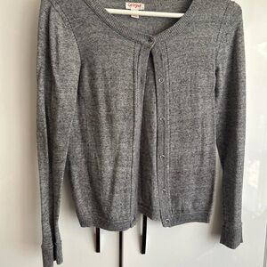 Girls grey sweater